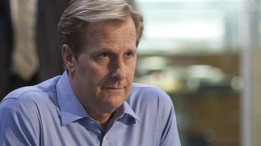 Jeff Daniels as Will McAvoy on HBO's <em>The Newsroom</em> knows people who know people, fortunately for him.