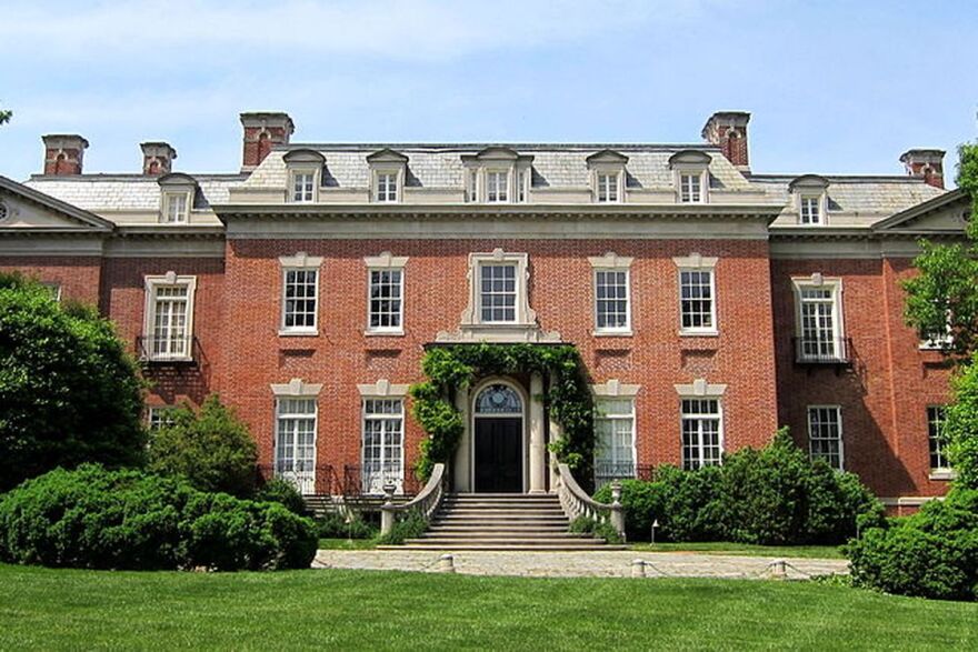Dumbarton_Oaks_facade.0.0.jpg