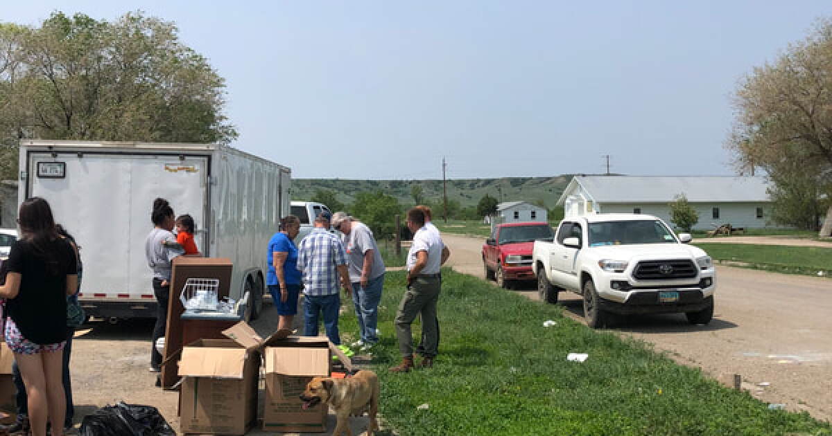 Retired Central Illinois truck drivers collect donations to bring to Native reservations in the Great Plains