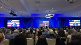 Donors settle in to listen to speeches from party leaders at New Hampshire Democrats' McIntyre-Shaheen Dinner, April 25, 2026.