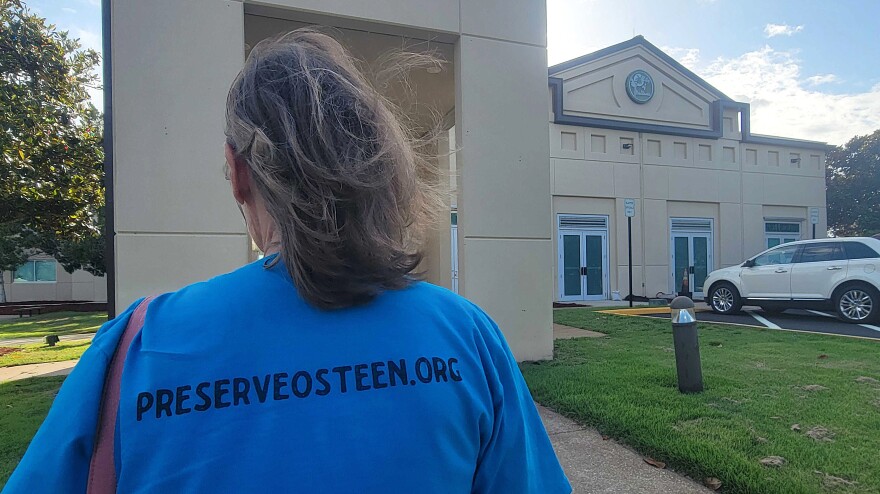 Sur Burks on her way in to Deltona City Hall on Monday, June 30, 2025.