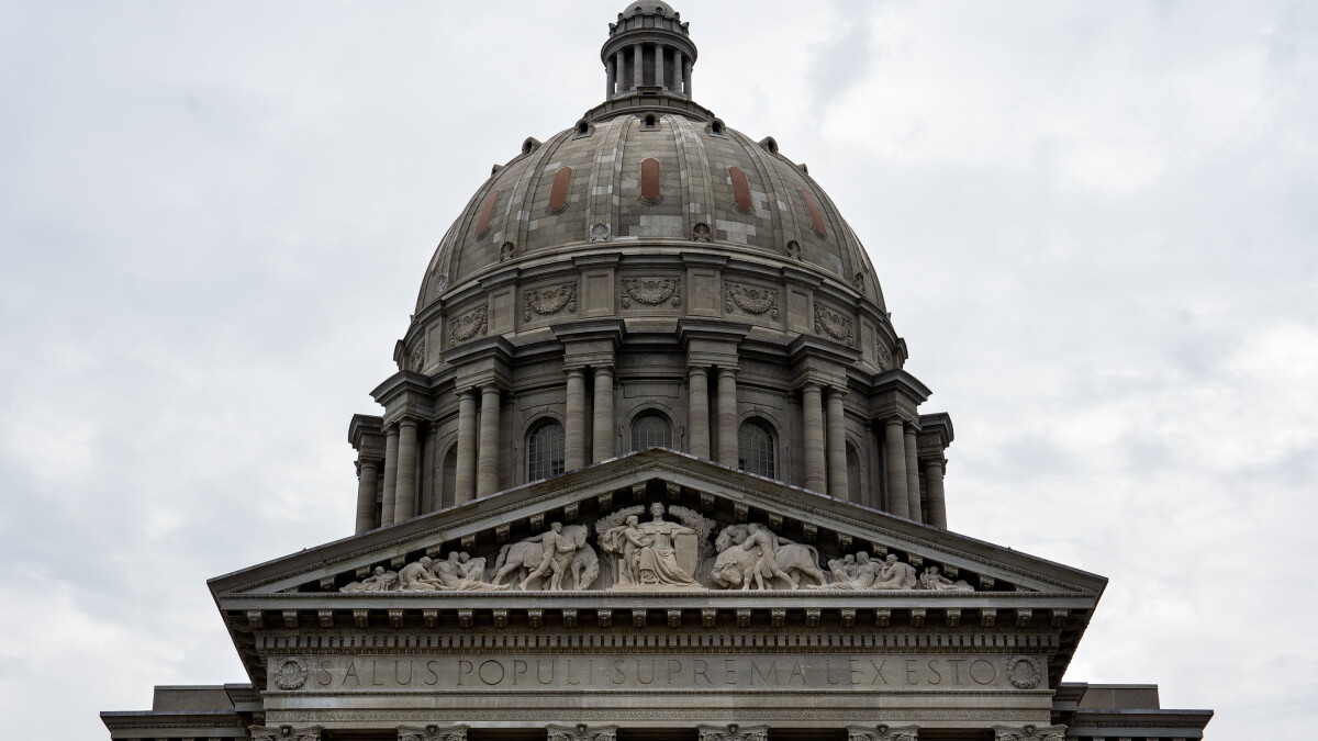 Missouri Senate deadlocks over tax cut and sports betting - Vimarsana News