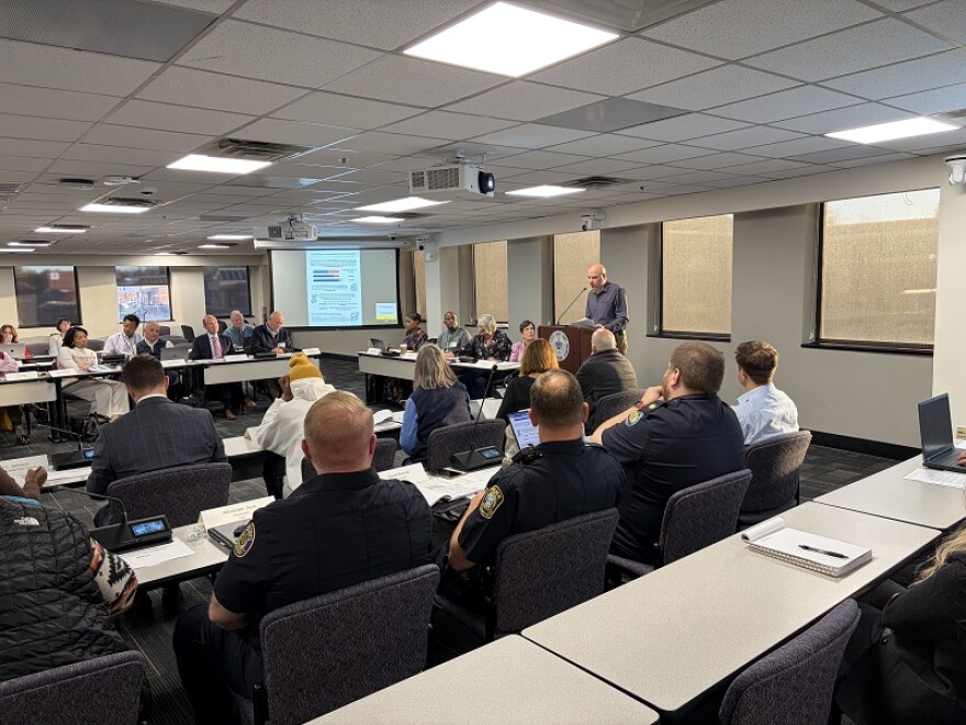 Jeff Herron of the Lexington Office of Homelessness Prevention makes a presentation to Mayor Linda Gorton’s Homelessness Task Force on Nov. 12, 2025.