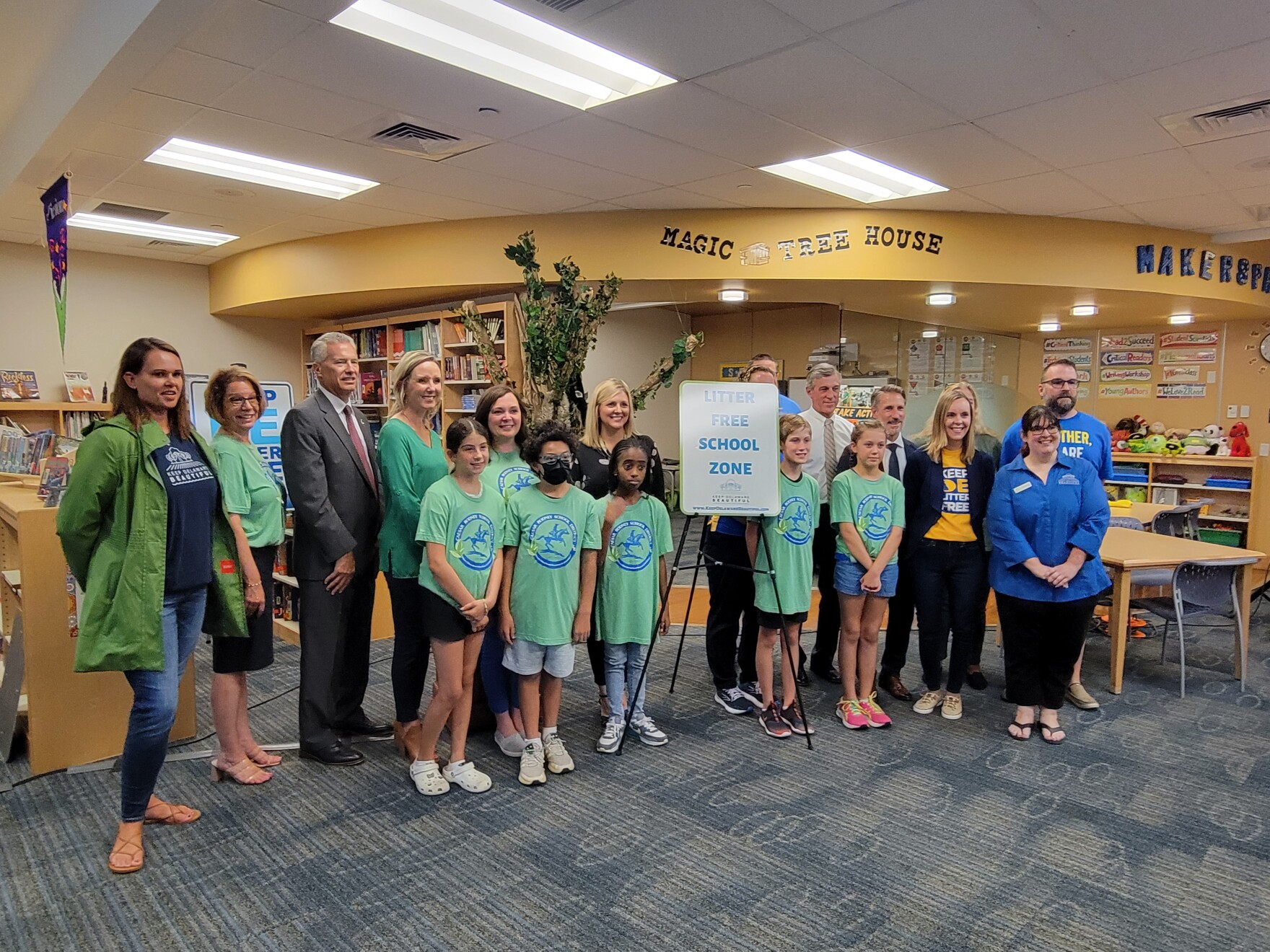 gov-carney-helps-launch-litter-free-school-zone-program-delaware