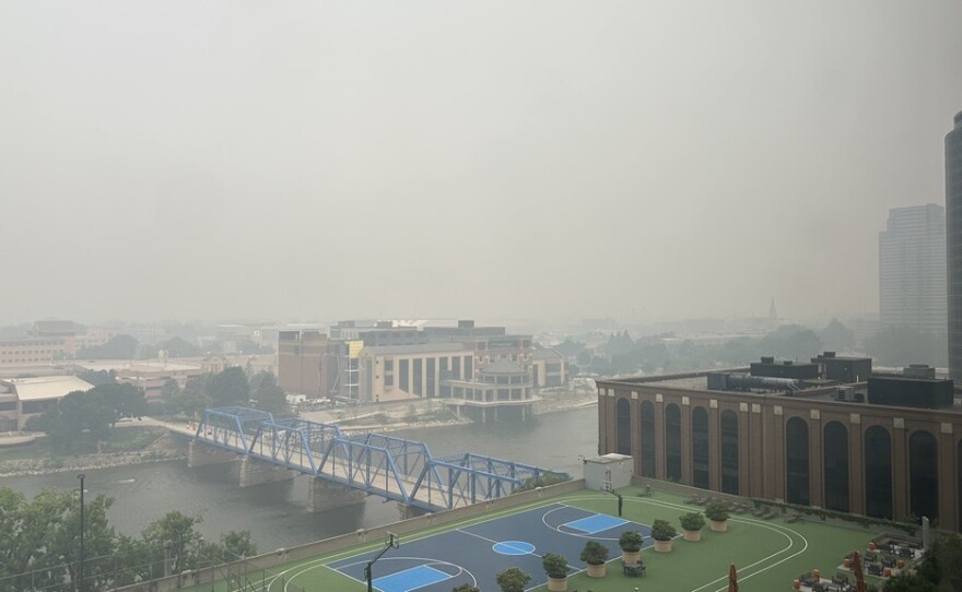 photos show smoke blanketing mid-michigan