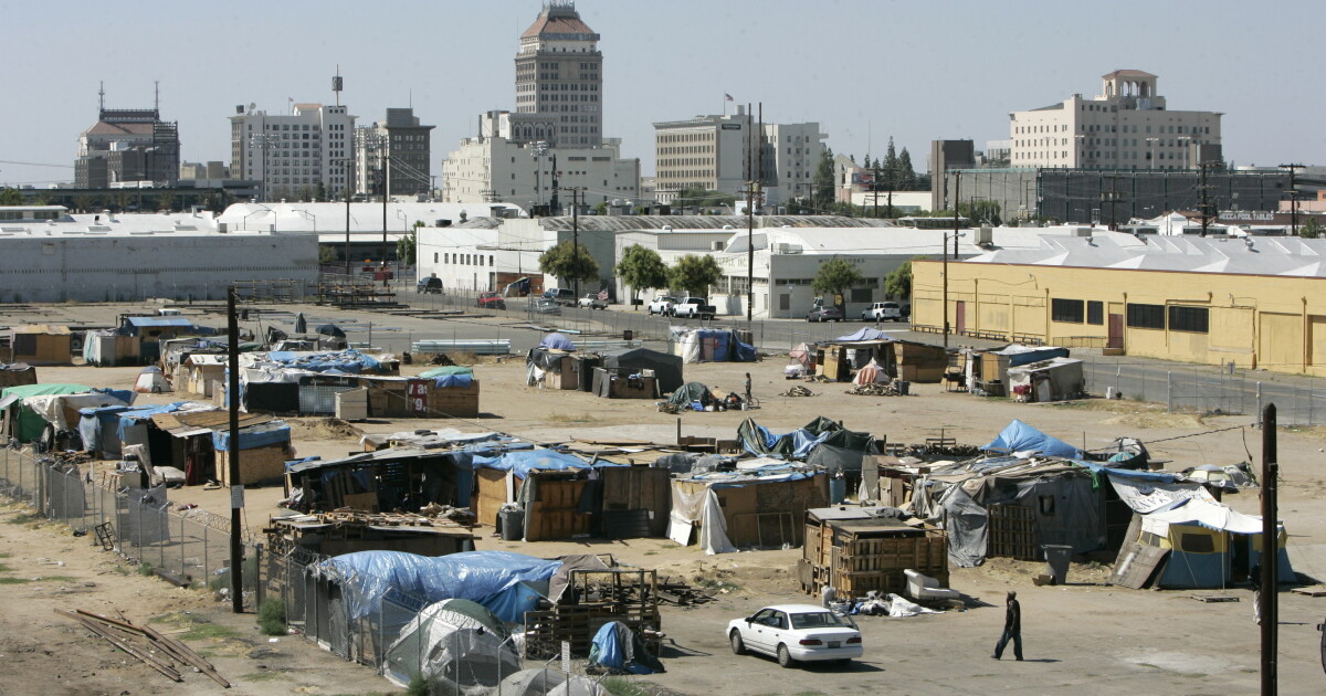 Fresno city, county leaders plan to ban outdoor camping. What it means ...