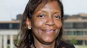 Deanie Brown headshot