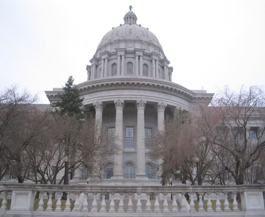 mo_capitol.jpg