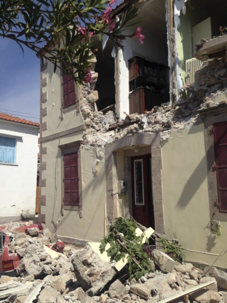 Damage to a building caused by an earthquake on Monday in the village of Vrissa in Lesbos.