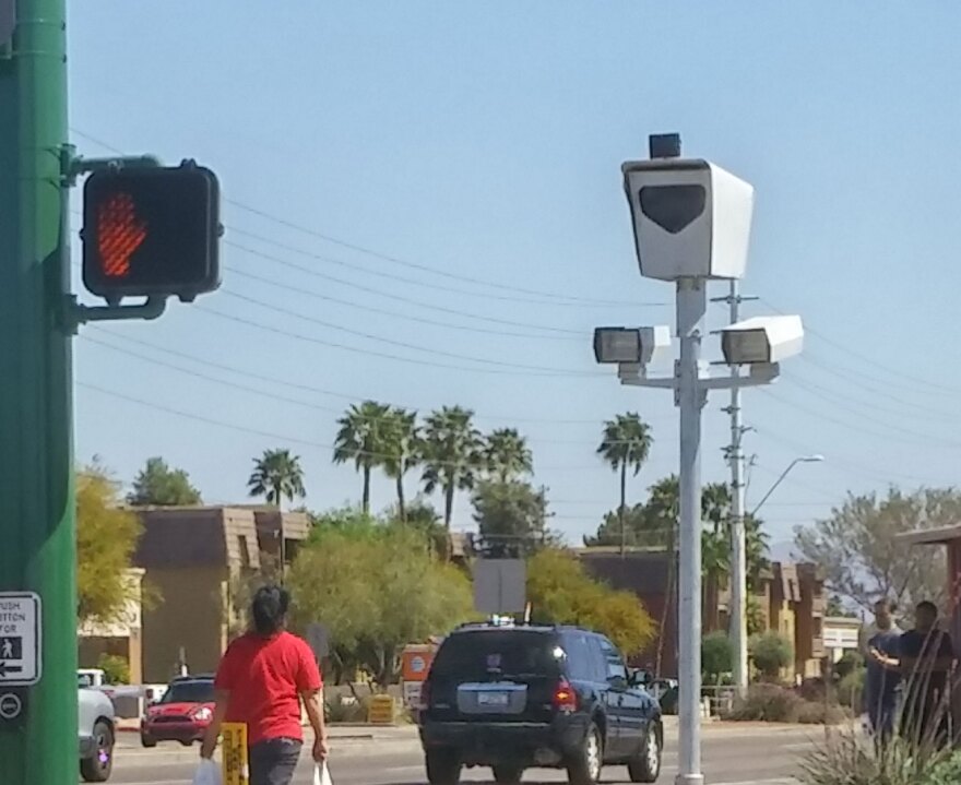 Phoenix will bring back red light and speed camera enforcement