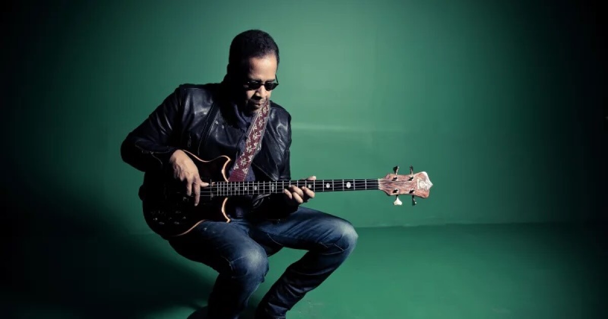 Master bassist Stanley Clarke's 'quest in life' is simple: Sound great
