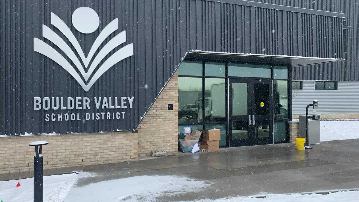 BVSD is reopening schools for students who are ready to return, and giving space to those who aren't | KUNC