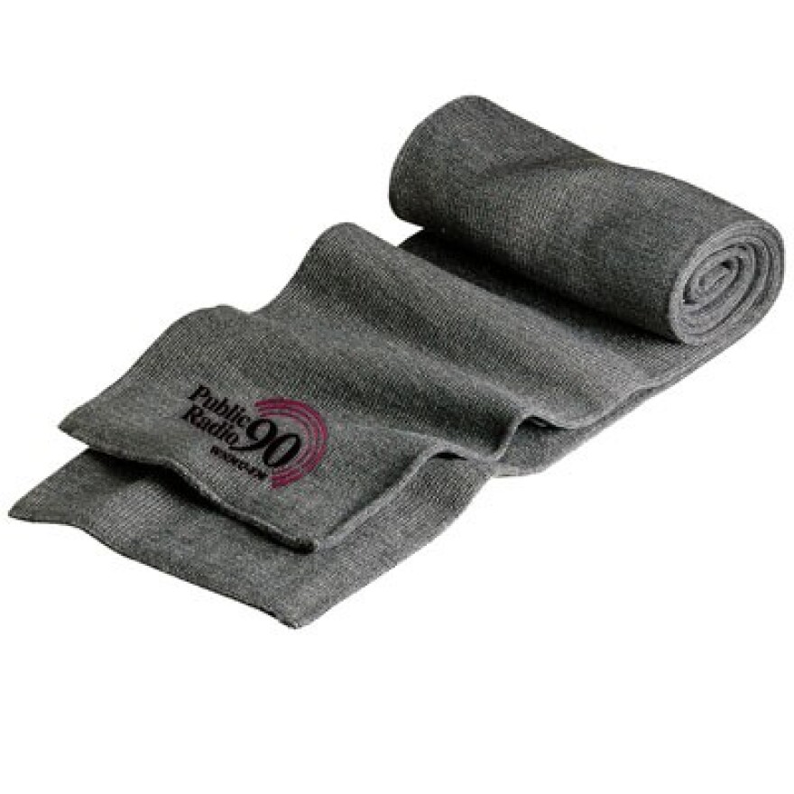 fm_knit_scarf.jpg