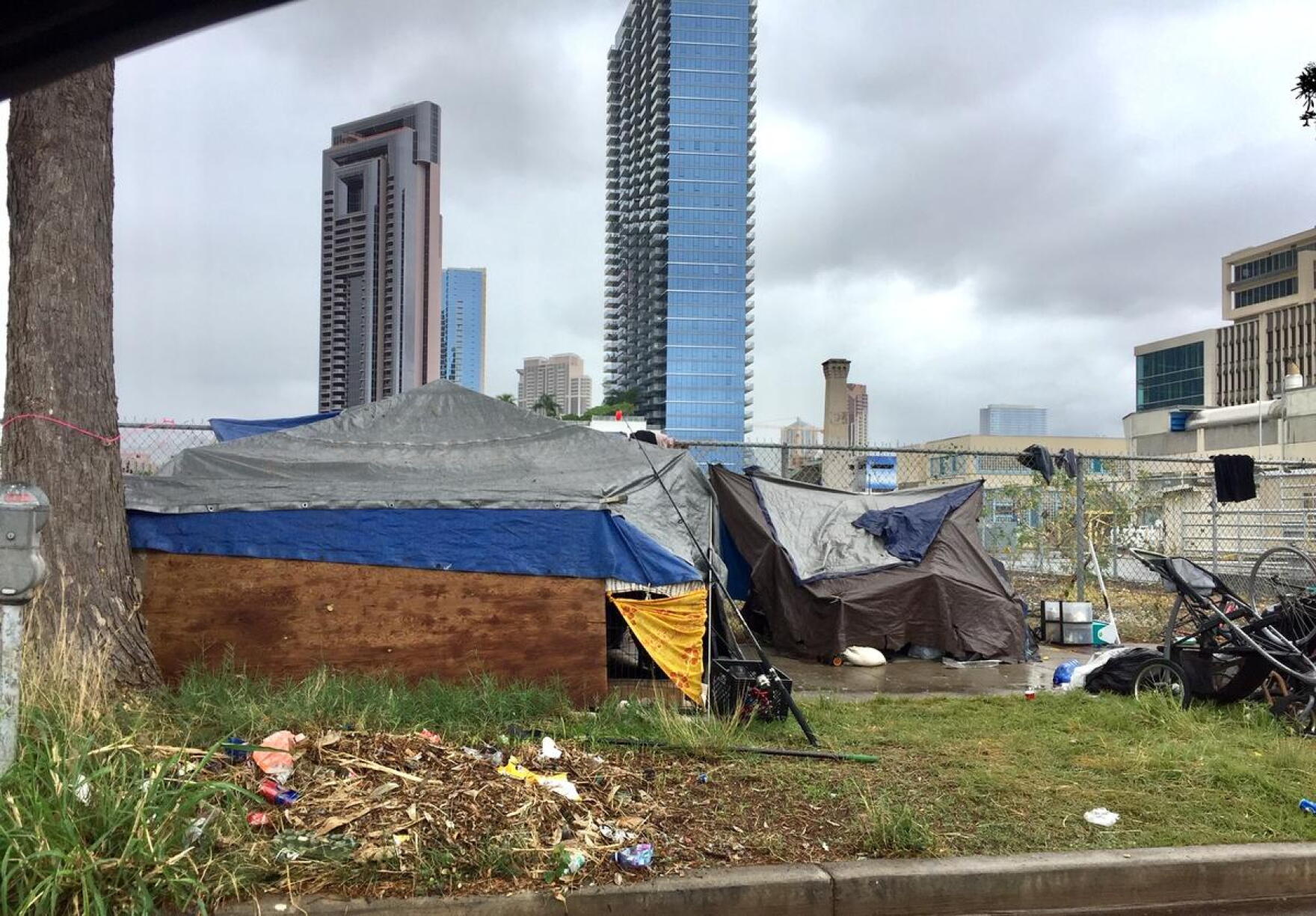 The Conversation: Homelessness Outreach on Oahu | Hawai'i Public Radio