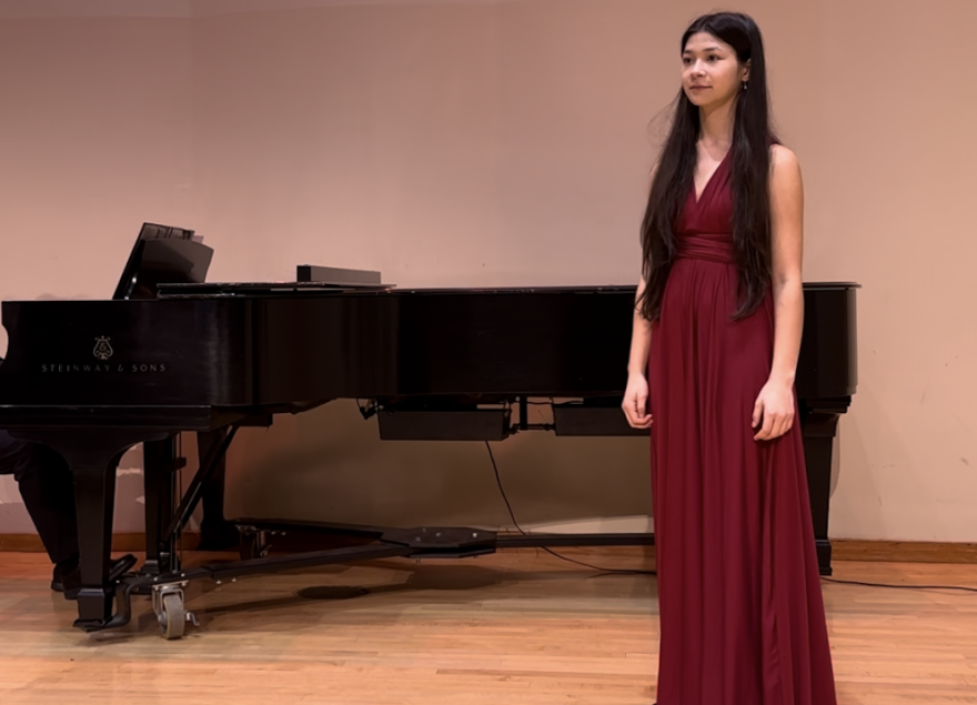 Vocalist Katherine Gilchrist performing in 2024