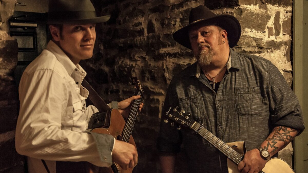 Harmonies & Humor: Gunning & Cormier Live at The Word Barn