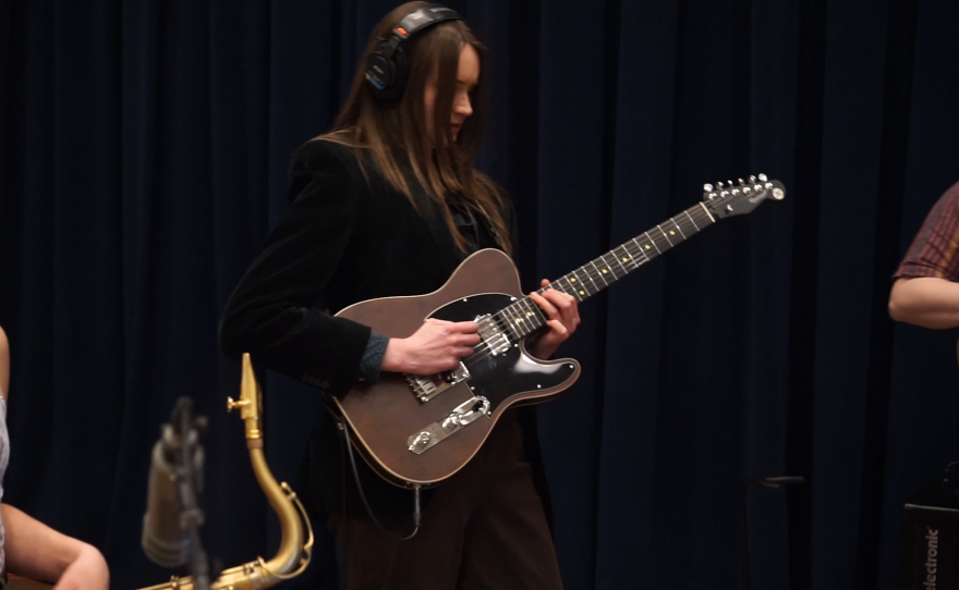 Pyzow! performing live in Studio A