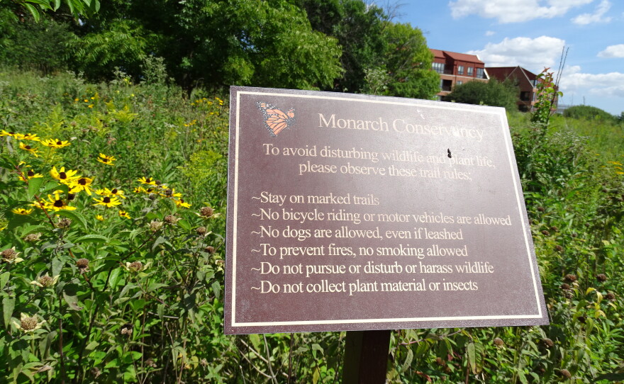 The dos and don'ts of the monarch trail.