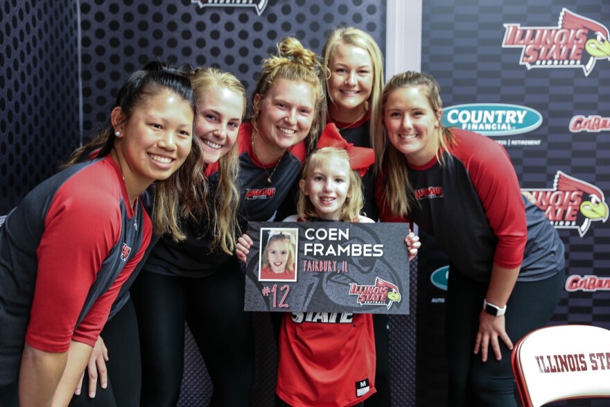 Coen Frambes poses with teammates