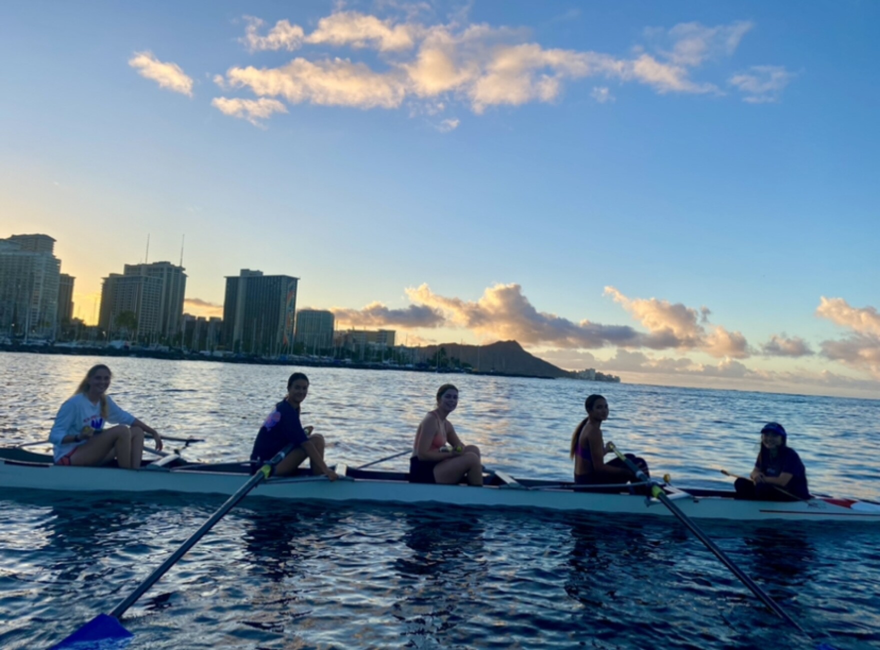 10 young athletes to compete in world’s largest 2day rowing regatta