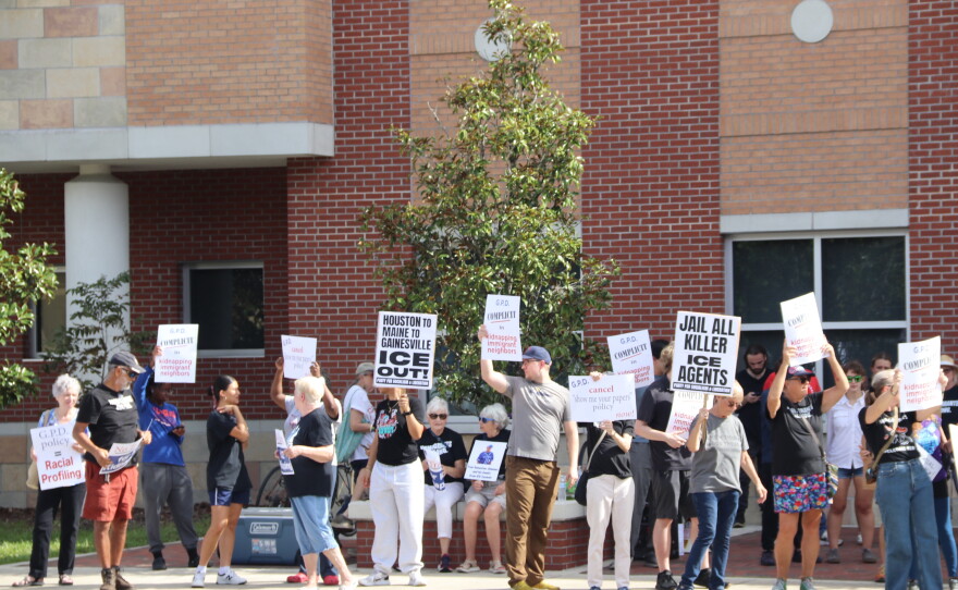People protested in front of the Gainesville Police Department headquarters on Thursday, Sept. 3, 2026. (María Sofía Rodríguez/WUFT News)