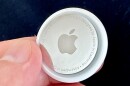 <i> An Apple AirTag is shown in this April 5, 2024, photograph. (Ted Bridis/Fresh Take Florida)</i>