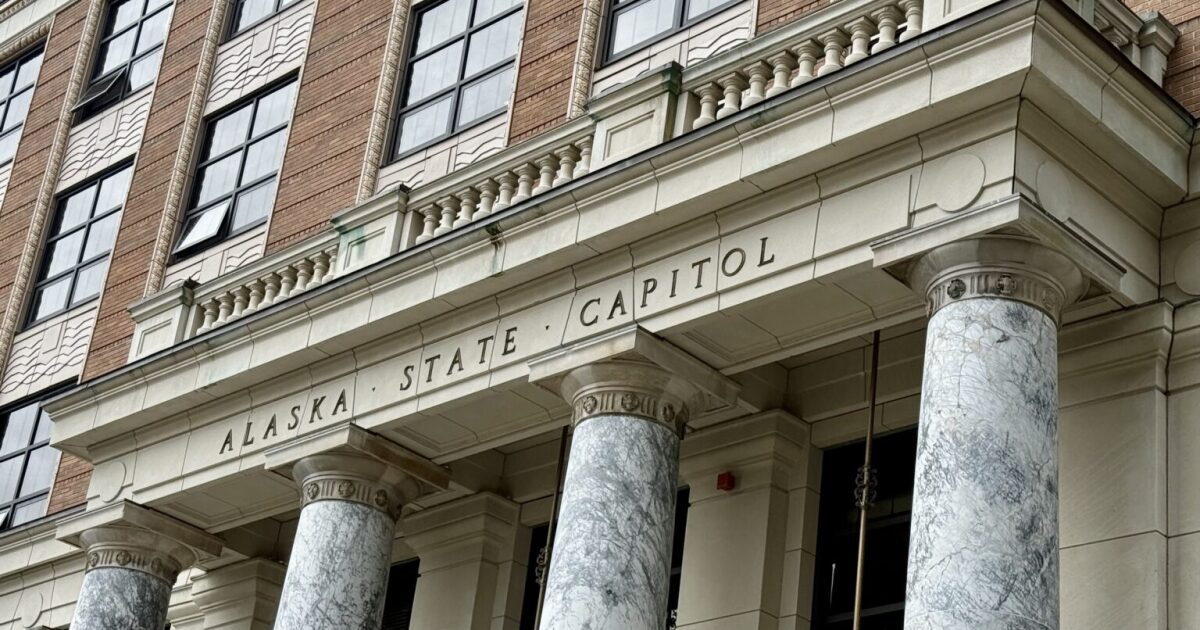 Corporate income tax change remains key sticking point for Alaska gas pipeline bill