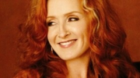 bonnie-raitt_medium