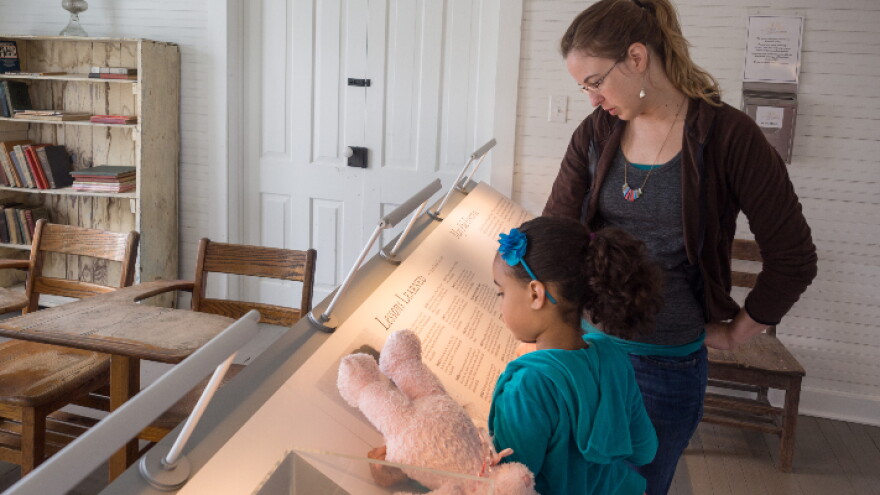The museum hosts tours and school groups.