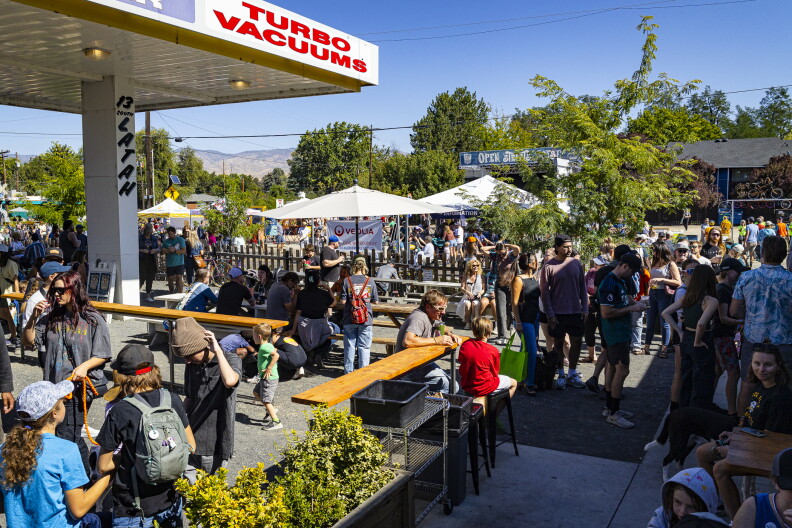 Long lines stretched out of the cafes and restaurants on Latah during the event.