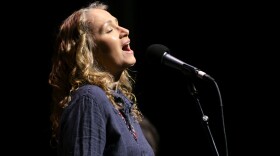 Joan Osborne.