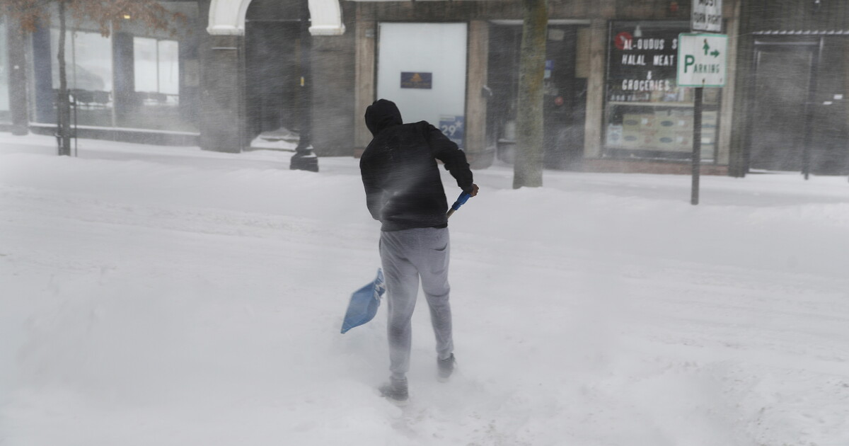 Mid-March Blizzard Knocks Out Power to Tens of Thousands in Maine ...
