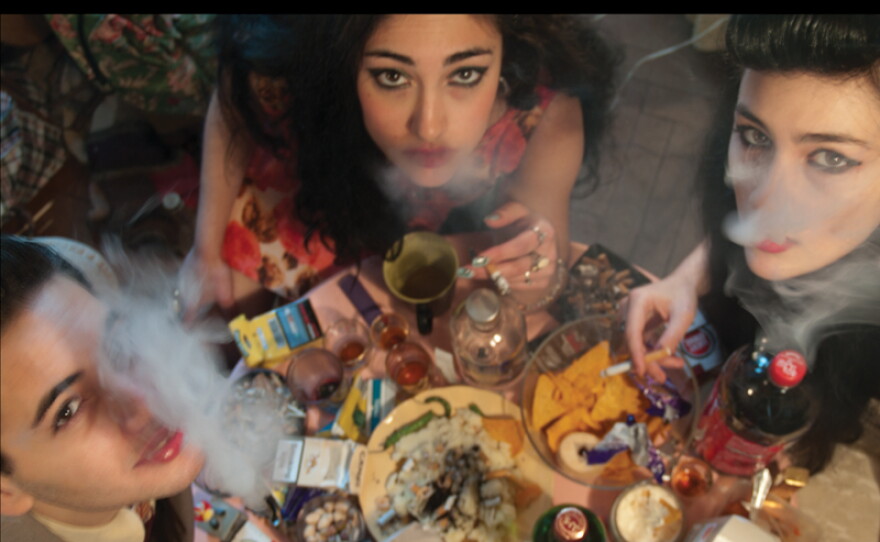 Kitty, Daisy & Lewis - Smoking in Heaven