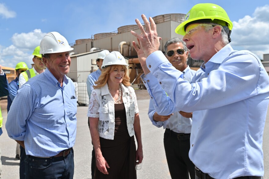 President Brian R. Rich Sr., president of the Reading Anthracite Company, left, speaks with Pennsylvania Treasurer and Republican Candidate for Governor Stacy Garrity, U.S. Rep. Dan Meuser and U.S. Secretary of Energy Chris Wright.