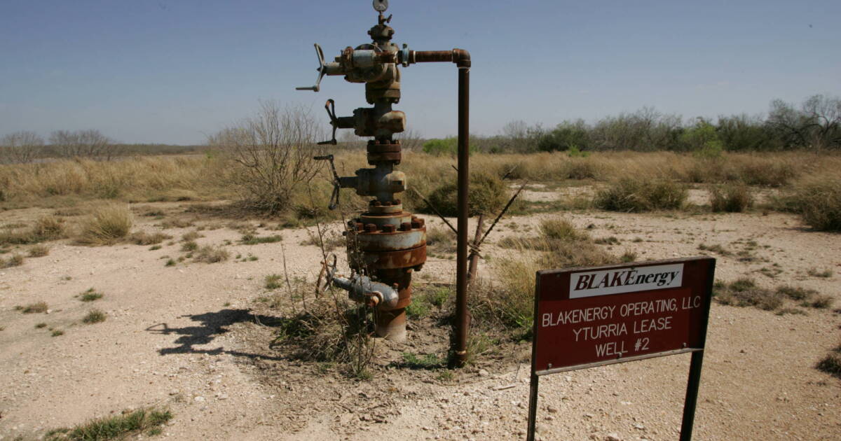 Abandoned oil and gas wells can leak high levels of methane and benzene ...