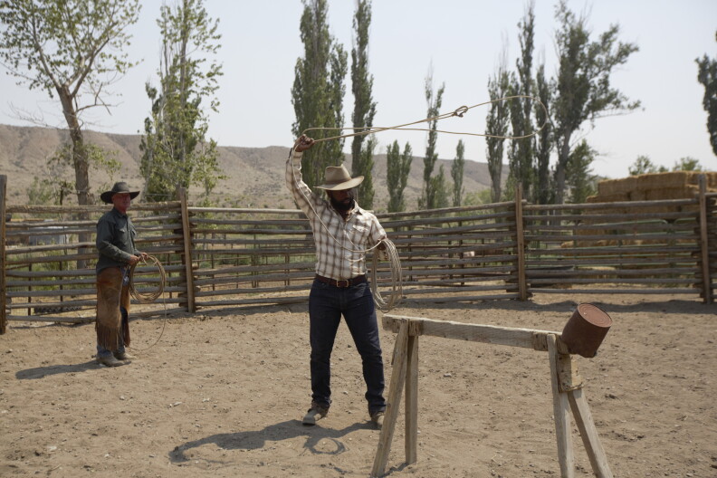 Baratunde tries his hand at roping during his visit to Idaho.