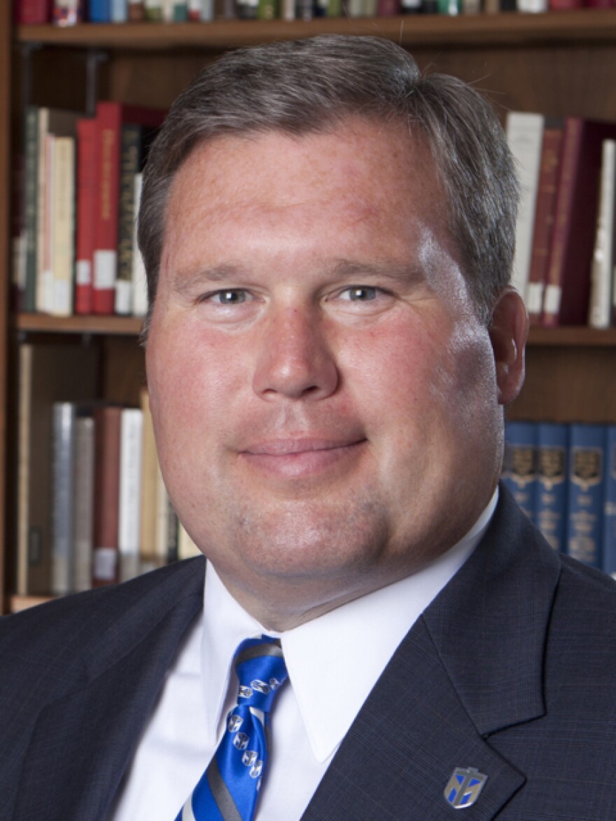 Dave_Armstrong_Headshot.jpg
