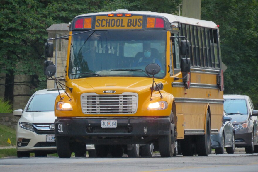 school-bus-3.jpg