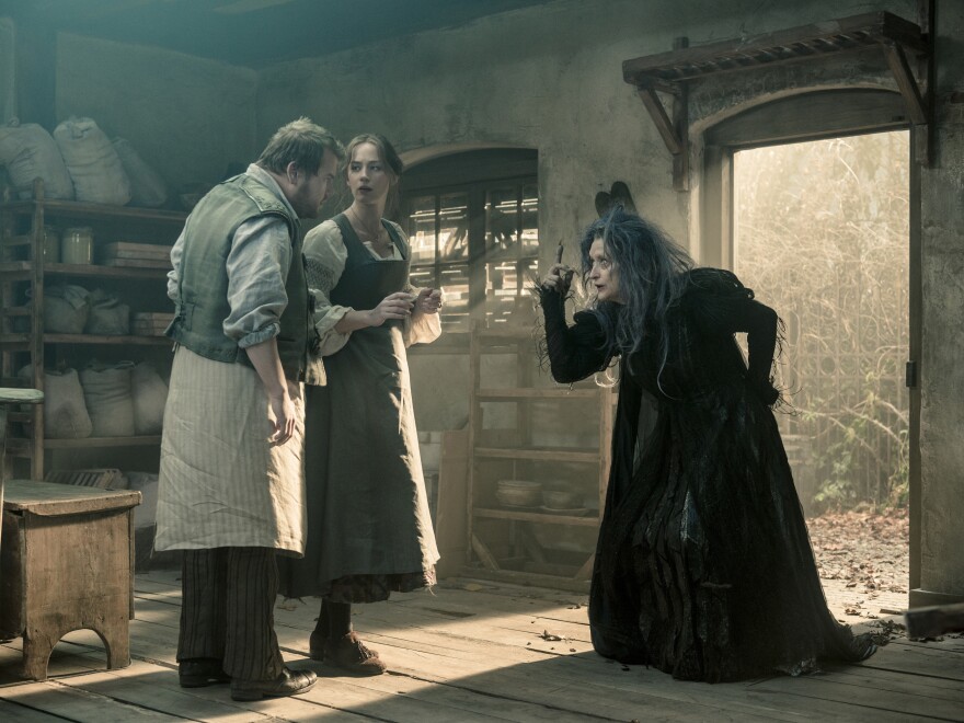 Emily Blunt stars alongside Meryl Streep and James Corden in Rob Marshall's new adaptation of <em>Into the Woods</em>.