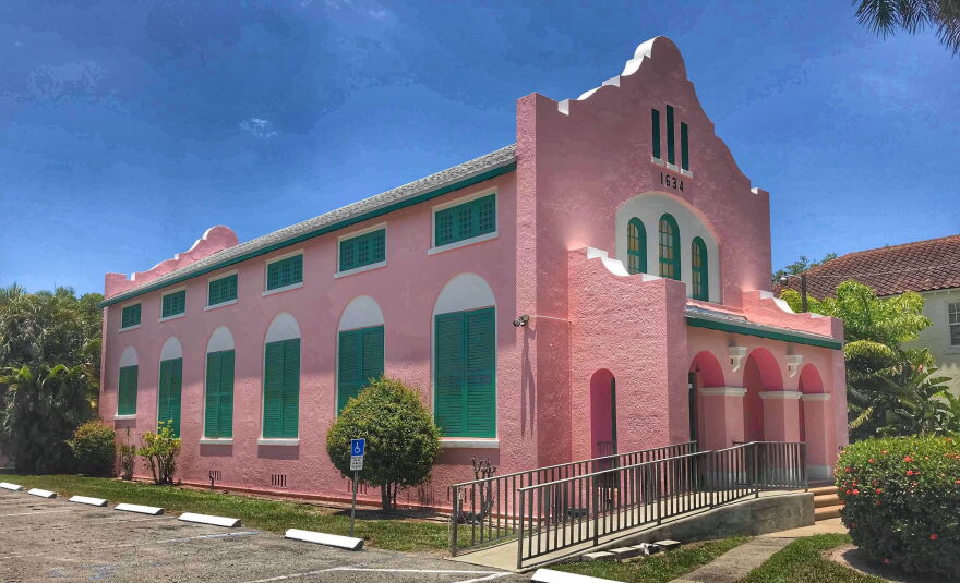 The Laboratory Theater of Florida