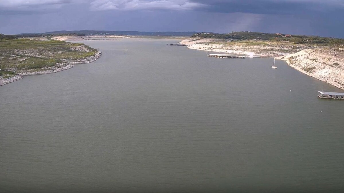 Medina Lake level on the rise, Hill Country drying out