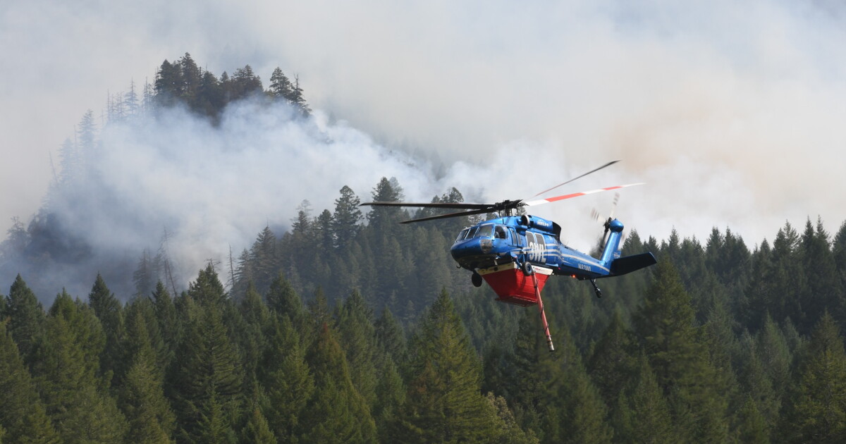 Eclipse Complex Fire Cooler weather slows growth of Moon Complex Fire