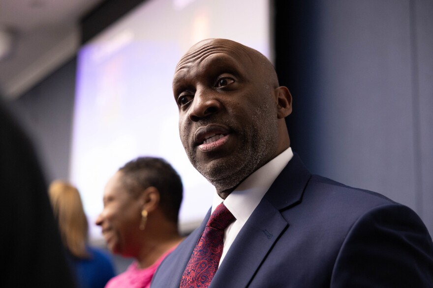 Austin hires T.C. Broadnax as city manager with $470K salary | KUT