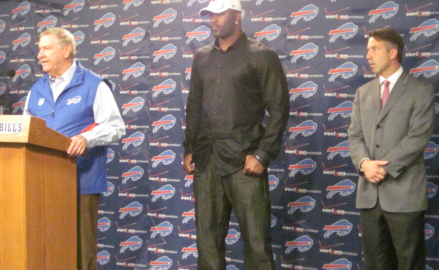 Bills GM Buddy Nix, DE Mario Williams and CEO Russ Brandon announce the news Bills fans have been waiting since Tuesday to hear