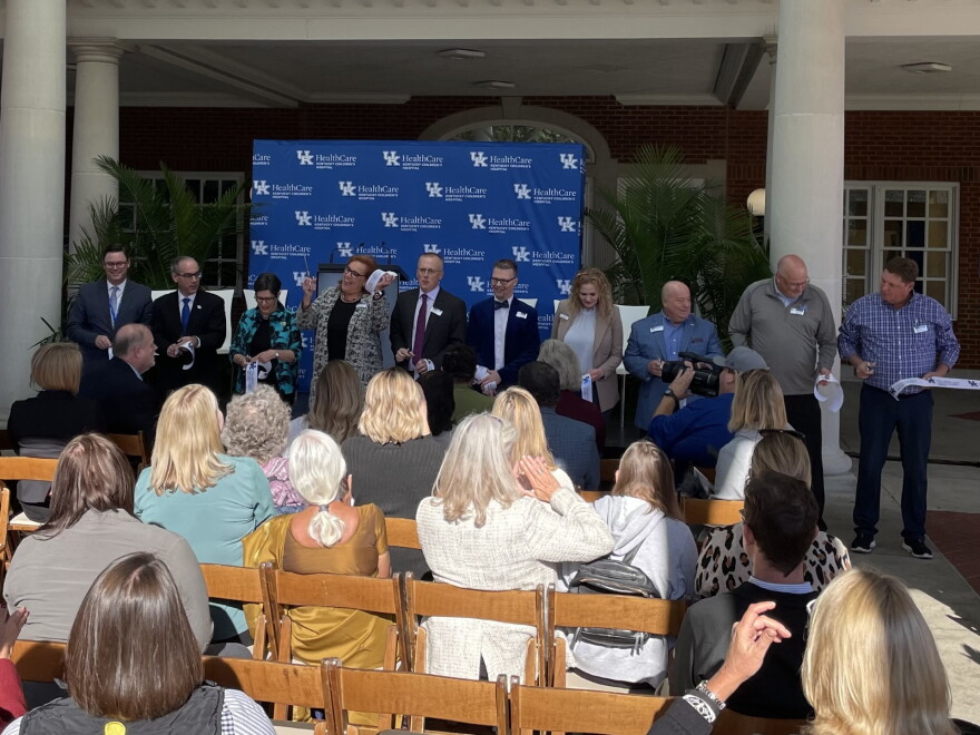 Ribbon Cutting at Kentucky Children's Richmond Road 10-10-23