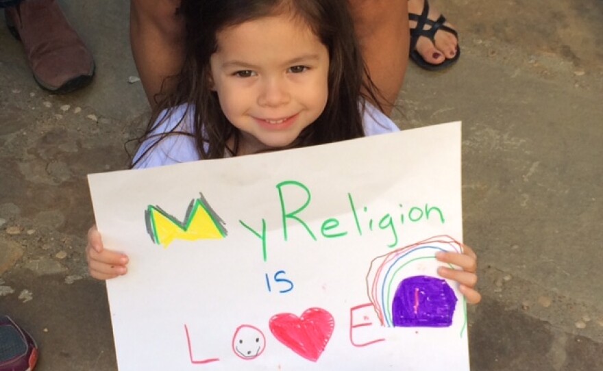 muslim_rally_-_sophia_reidinger_4.jpg