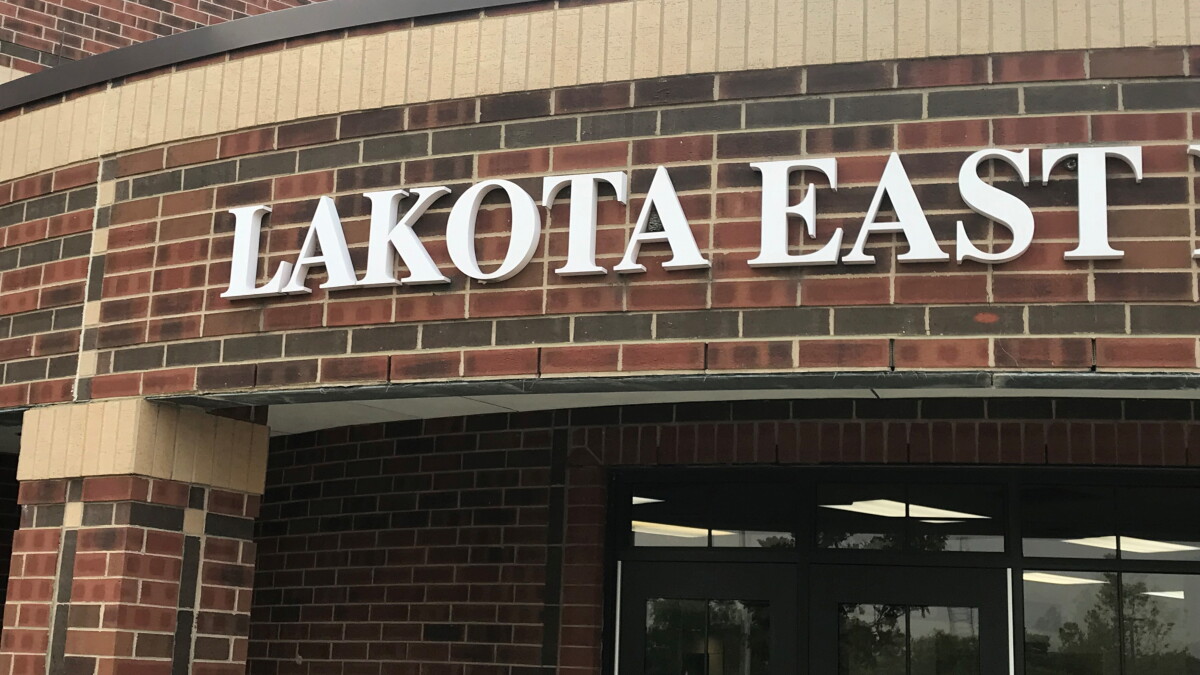 Lakota School Board announces the 4 finalists for its next superintendent - Vimarsana News