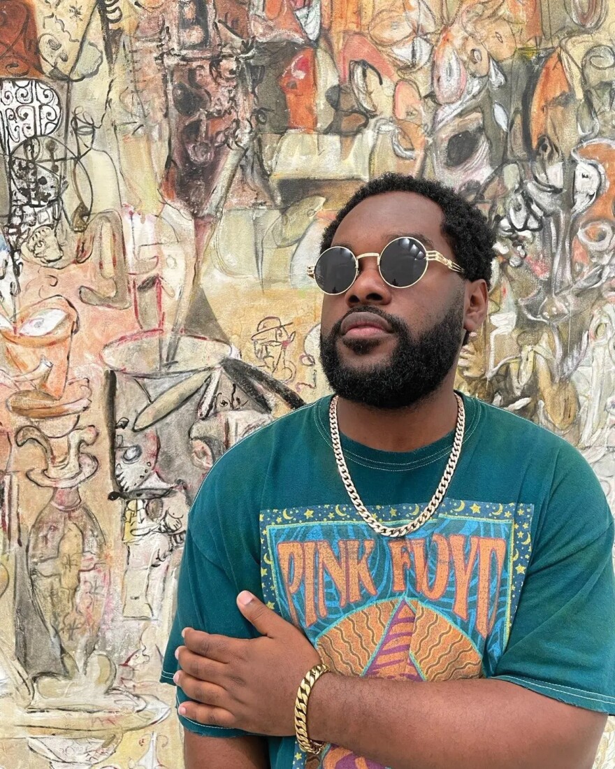 Portrait of rapper ItsrayIguess