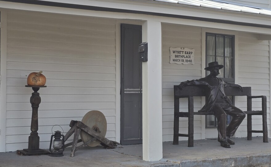 Wyatt Earp home in Monmouth