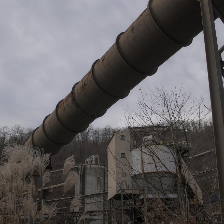 coal_processing_plant_rich-joseph_facun.jpg